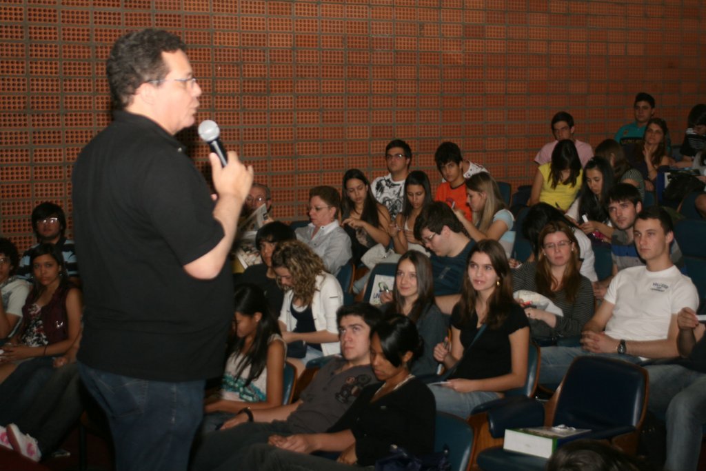 Criar participa de Feira de Profissões da Unesp